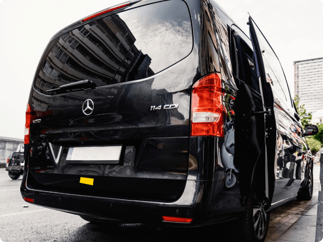 Mercedes Vito Back View