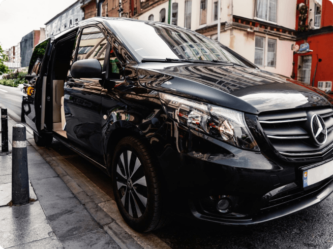 Mercedes Vito Side View