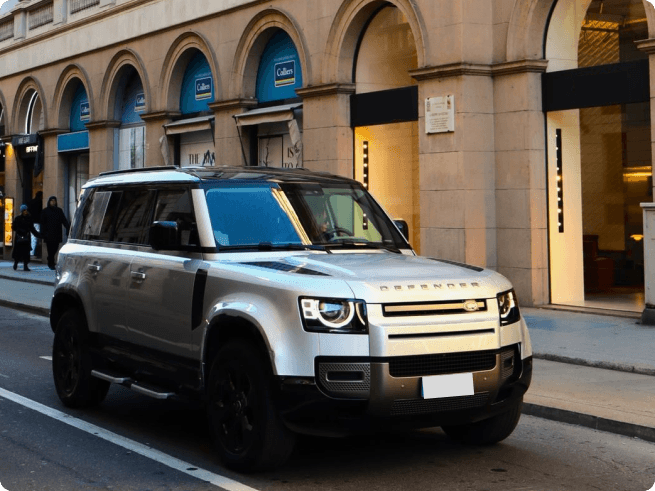 Range Rover Defender front view