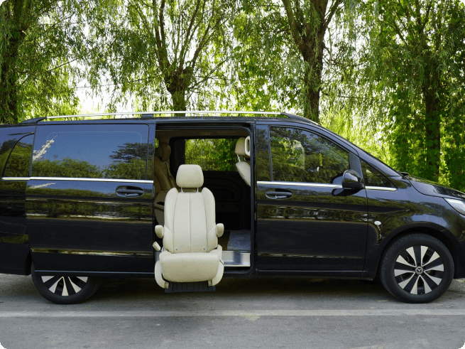 Mercedes Vito Open Door