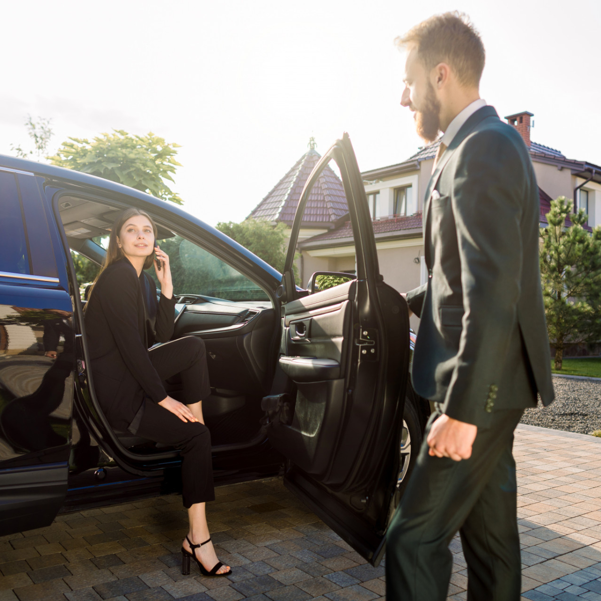 How To Get A Luxury Ride In A New London Taxi Cab For Less - 8er0smq